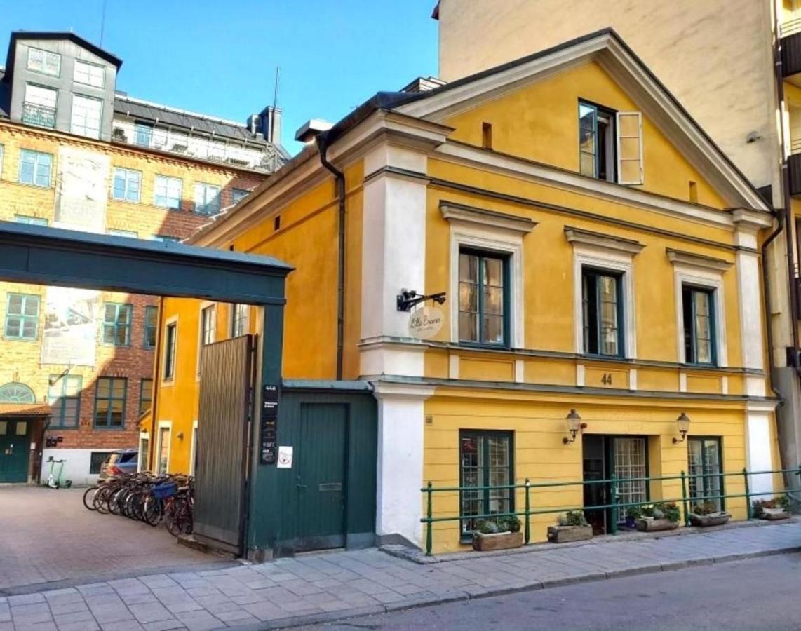 Lilla Brunn Hostel Stockholm Bagian luar foto