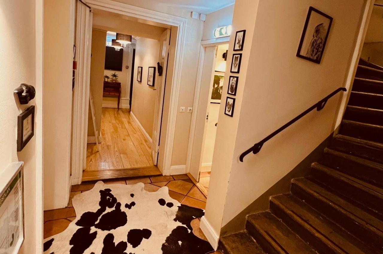 Lilla Brunn Hostel Stockholm Bagian luar foto