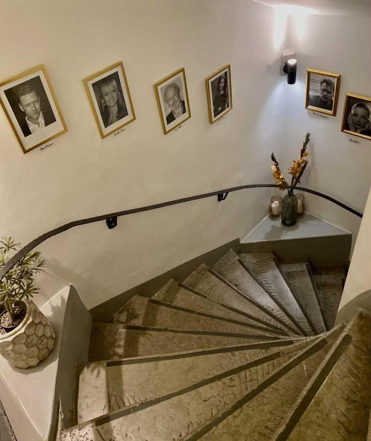 Lilla Brunn Hostel Stockholm Bagian luar foto