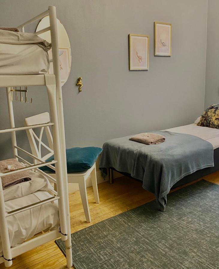 Lilla Brunn Hostel Stockholm Bagian luar foto